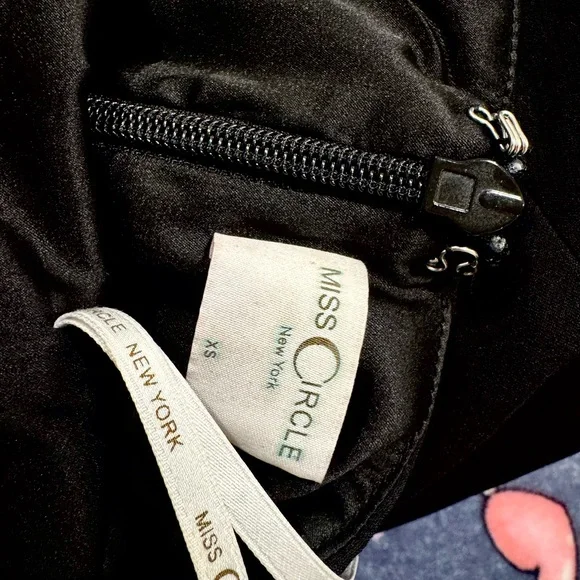 Miss Circle Black Crystal Fringe Mini Dress โ Halter, Backless โ XS - Picture 4 of 11